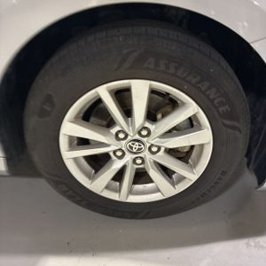 2025 Toyota CAMRY LE 缩略图 20