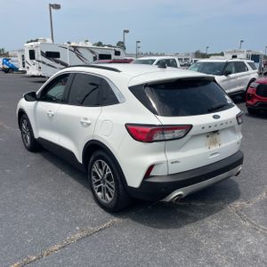 صورة 5 لـ 2020 FORD ESCAPE SEL
