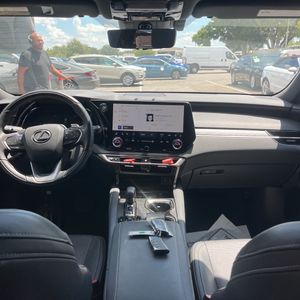 صورة 36 لـ 2025 Lexus RX 350 PREMIUM+