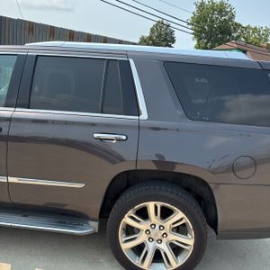 صورة 6 لـ 2015 Cadillac ESCALADE LUXURY