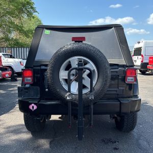 Jeep Wrangler Rubicon - 6