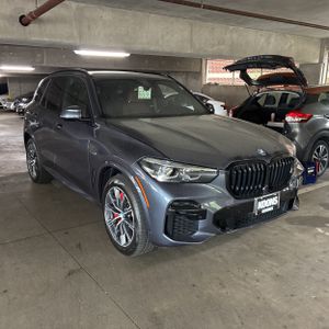 صورة 12 لـ 2022 BMW X5 XDRIVE45E