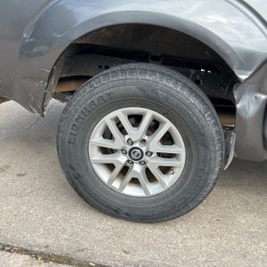 صورة مصغرة 19 لـ 2019 Nissan FRONTIER SV