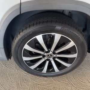 2021 Mercedes-BENZ GLA — миниатюра 18