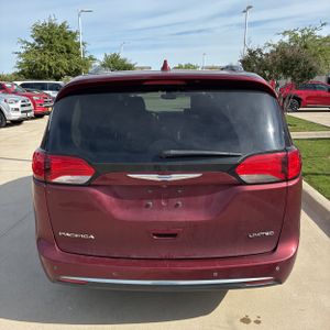 CHRYSLER PACIFICA LIMITED - 7