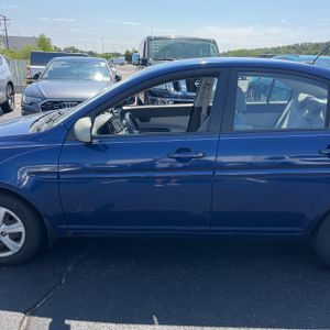 2011 Hyundai ACCENT GLS 照片 4