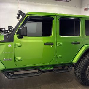 JEEP WRANGLER UNLIMITED SAHARA - 4