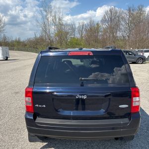 JEEP PATRIOT BASE - 7