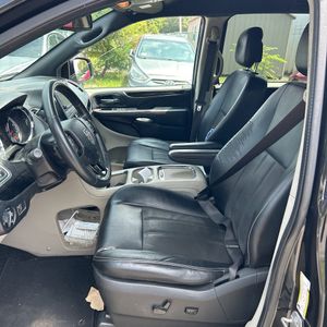 2019 Dodge GRAND CARAVAN SXT — миниатюра 31