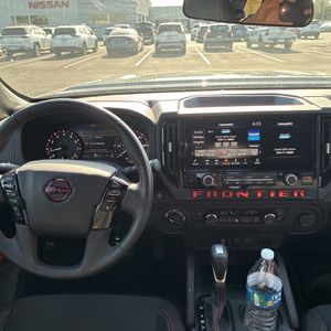 2025 Nissan FRONTIER PRO-4X 缩略图 36