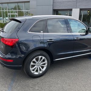 AUDI Q5 2.0T PREMIUM - 9