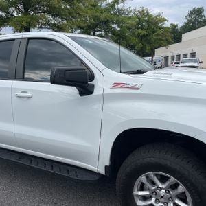 2023 Chevrolet SILVERADO 1500 RST — миниатюра 13