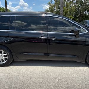 صورة مصغرة 11 لـ 2020 Chrysler VOYAGER LXI