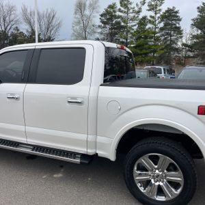 FORD F-150 LARIAT - 6