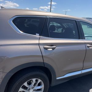 HYUNDAI SANTA FE - 9