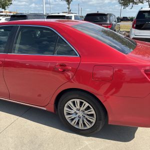 2012 Toyota CAMRY LE photo 6
