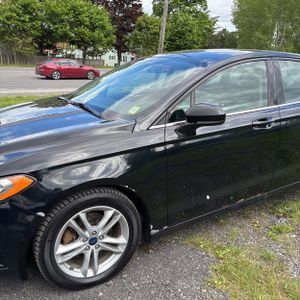 FORD FUSION SE - 2