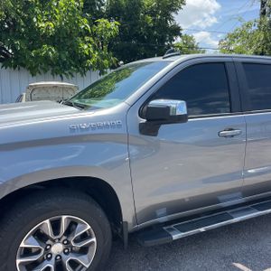 2019 Chevrolet SILVERADO 1500 LT 照片 2
