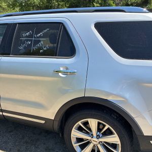 FORD EXPLORER LIMITED - 6