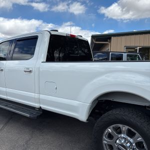 FORD F-250 SUPER DUTY LARIAT - 6