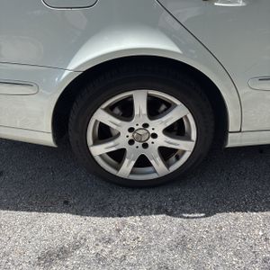 صورة مصغرة 18 لـ 2007 Mercedes-BENZ E-CLASS