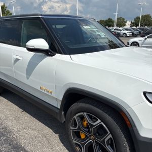 صورة 13 لـ 2022 Rivian R1S LAUNCH EDITION
