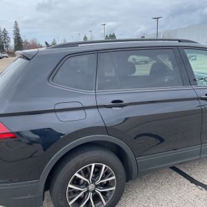 VOLKSWAGEN TIGUAN S 4MOTION - 9