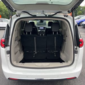 صورة مصغرة 39 لـ 2023 Chrysler PACIFICA TOURING L