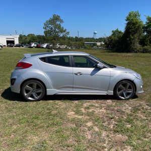 HYUNDAI VELOSTER TURBO - 10