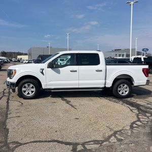 FORD F-150 XLT - 2