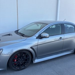 صورة 2 لـ 2015 Mitsubishi LANCER EVOLUTION GSR