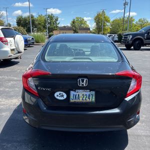 صورة 7 لـ 2017 Honda CIVIC LX