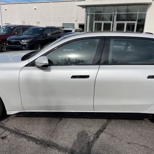 BMW 7 SERIES 740I - 4