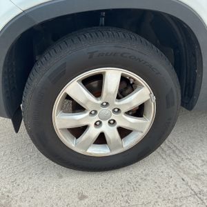 صورة مصغرة 17 لـ 2013 KIA SORENTO LX