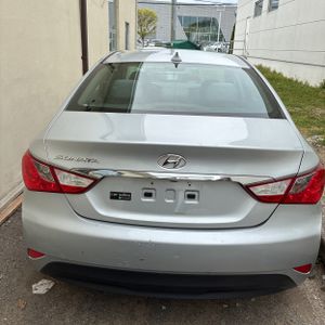 HYUNDAI SONATA - 6