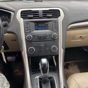 2015 FORD FUSION SE 缩略图 37