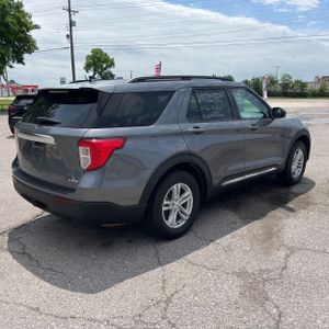 FORD EXPLORER XLT - 8