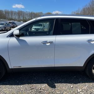 KIA SORENTO EX V6 - 4