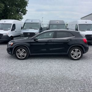 2017 Mercedes-BENZ GLA photo 3