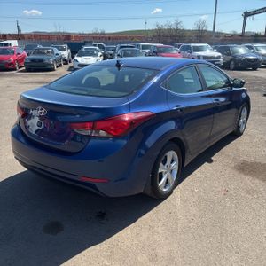 HYUNDAI ELANTRA VALUE EDITION - 8