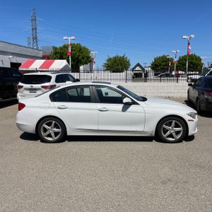 BMW 3 SERIES 328I - 10