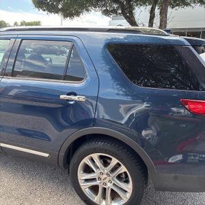FORD EXPLORER LIMITED - 5