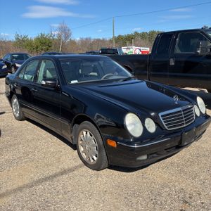 MERCEDES-BENZ E-CLASS - 8