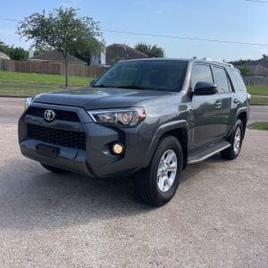 TOYOTA 4RUNNER - 1