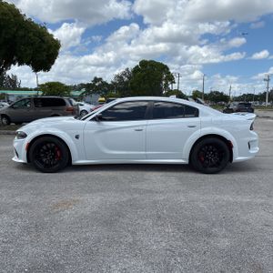 DODGE CHARGER SRT JAILBREAK - 3