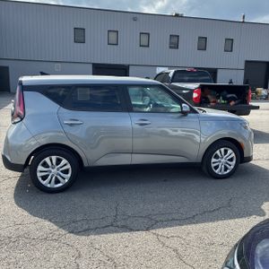 KIA SOUL LX - 10