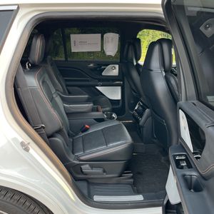 صورة مصغرة 34 لـ 2025 Lincoln AVIATOR BLACK LABEL