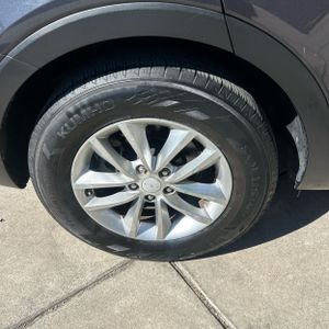 صورة 19 لـ 2018 KIA SORENTO LX V6