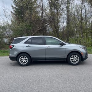 CHEVROLET EQUINOX LS - 10