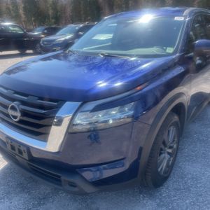 NISSAN PATHFINDER S - 2